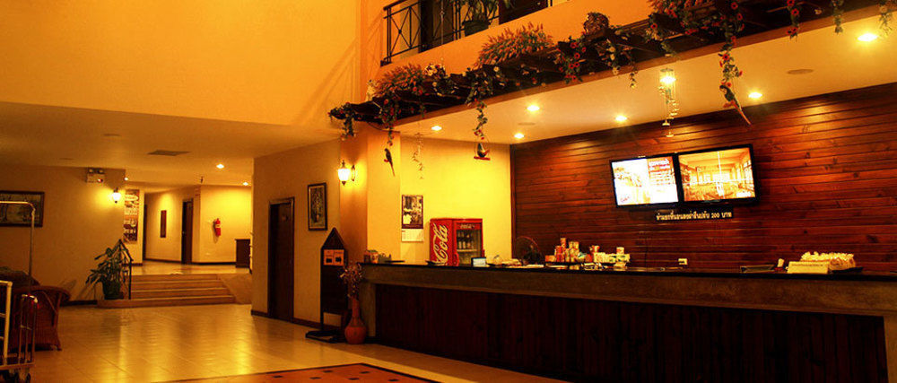 Nipa Garden Hotel Сураттхани Экстерьер фото