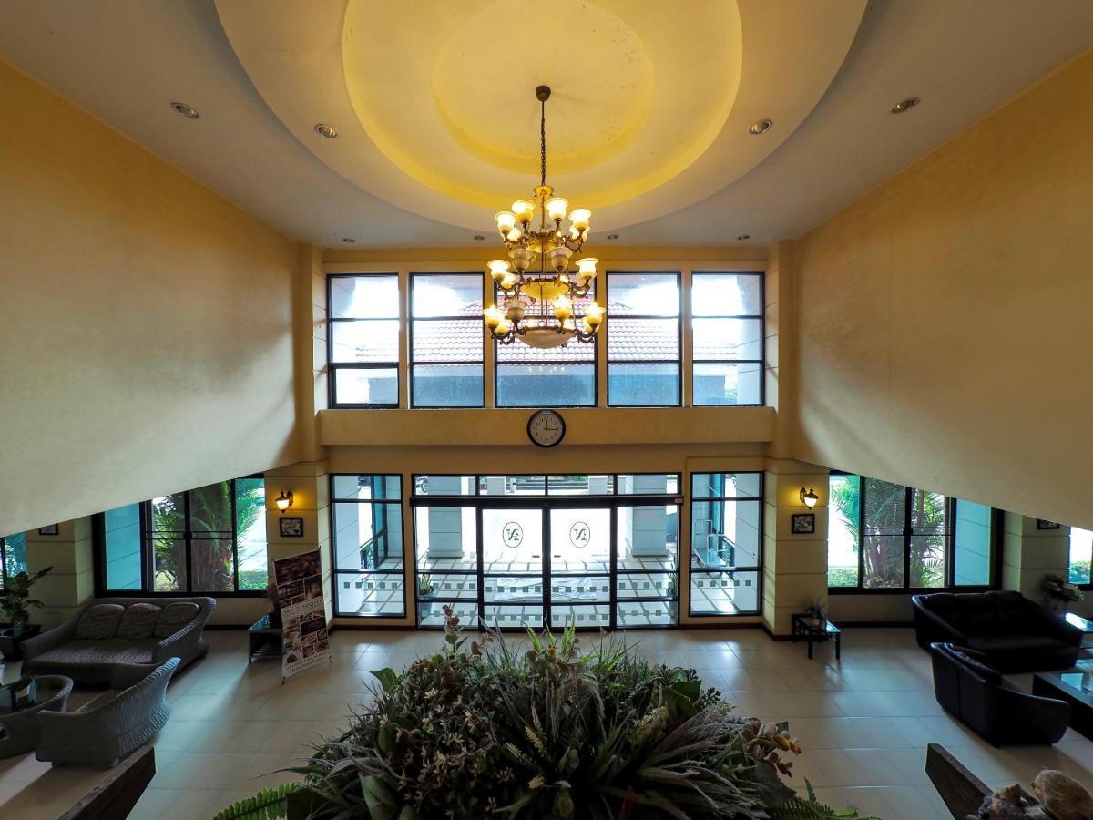 Nipa Garden Hotel Сураттхани Экстерьер фото